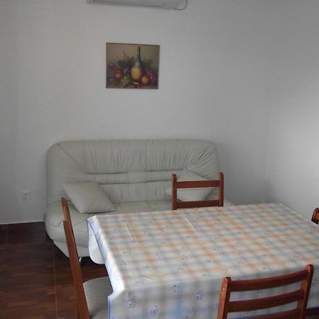 Apartments With A Parking Space Novi Vinodolski - 15823 חדר תמונה