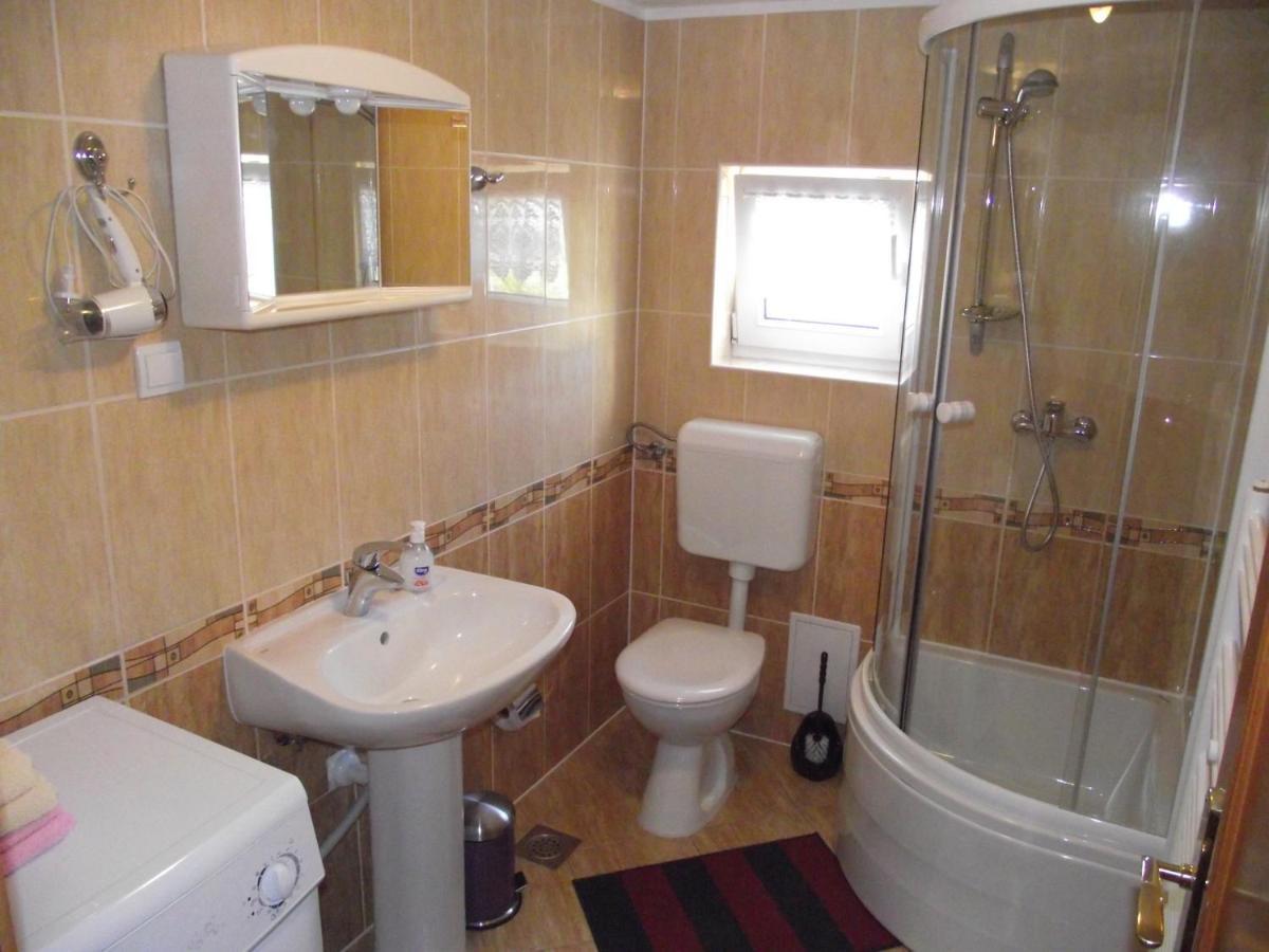 Apartments With A Parking Space Novi Vinodolski - 15823 מראה חיצוני תמונה